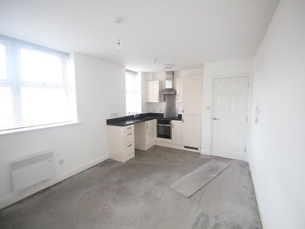 1 bedroom apartment To Let in Earby - IMG_7906.jpg